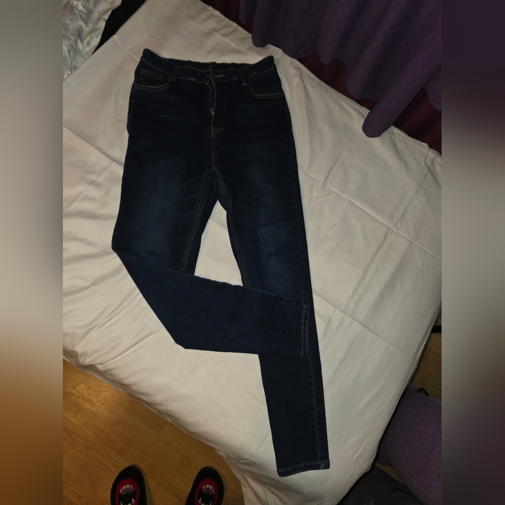 SHEIN Dark Indigo Skinny Jeans